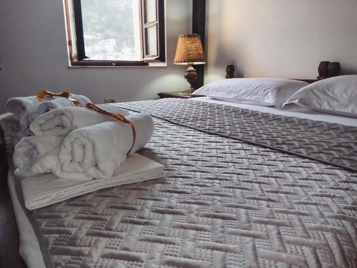 Timo'S Guest House Berat