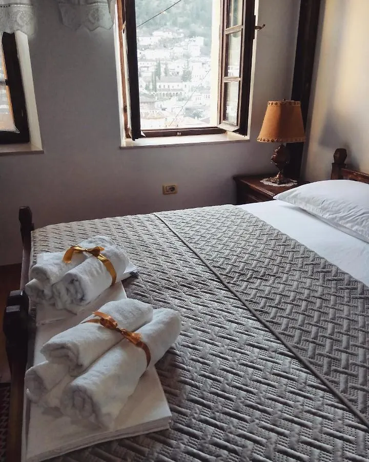 Timo'S Guest House Berat